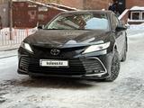 Toyota Camry 2022 годаfor16 650 000 тг. в Астана – фото 3