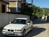 BMW 320 1993 годаүшін1 500 000 тг. в Алматы – фото 2