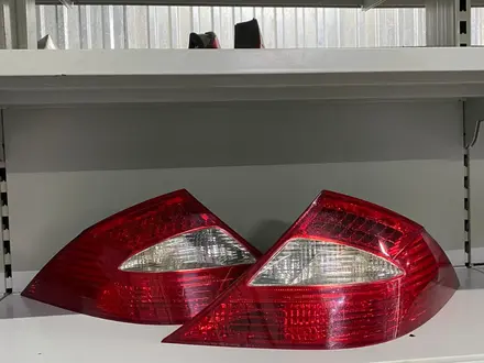 Задние фонари на Мерседес CLS 219 за 1 000 тг. в Алматы – фото 2