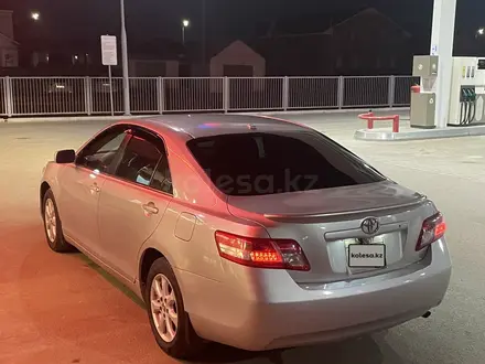 Toyota Camry 2011 года за 5 200 000 тг. в Атырау – фото 5