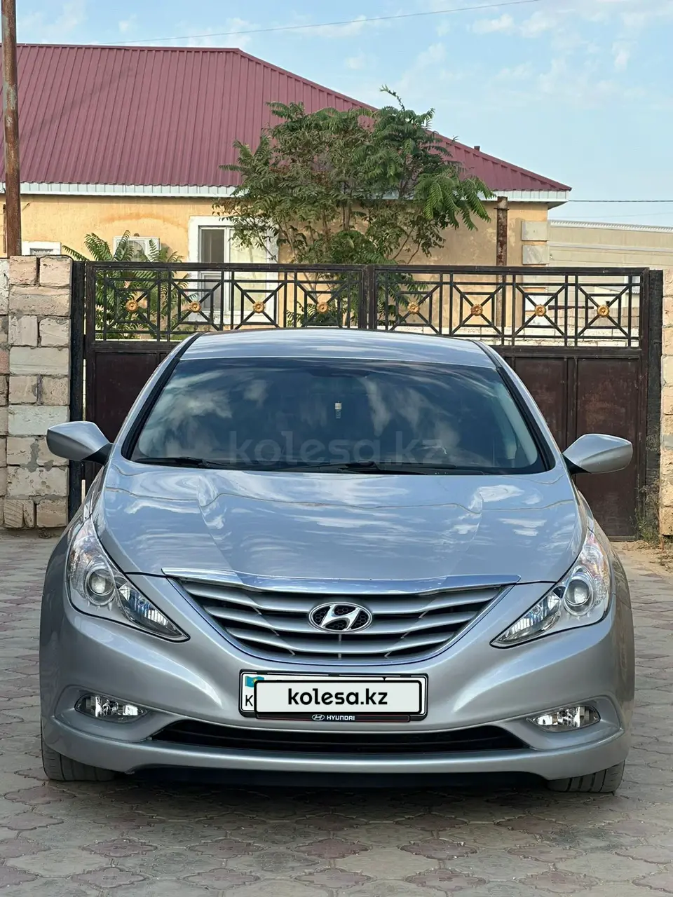 Hyundai Sonata, 2010