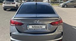 Hyundai Solaris 2021 года за 6 900 000 тг. в Астана – фото 4