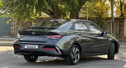 Hyundai Elantra 2024 года за 8 600 000 тг. в Алматы – фото 5