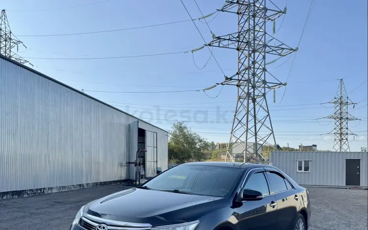 Toyota Camry 2014 года за 9 900 000 тг. в Алматы
