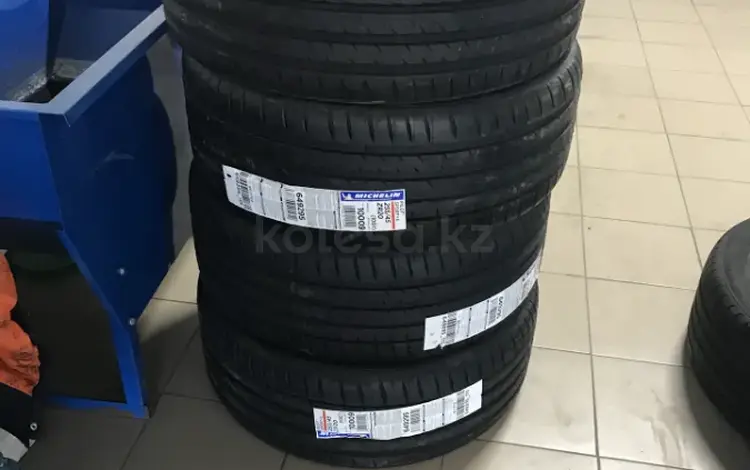Шины Michelin 285/45/r20 PS4 Suv за 125 000 тг. в Алматы