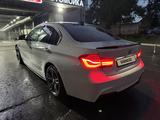 BMW 320 2017 года за 15 600 000 тг. в Алматы – фото 3