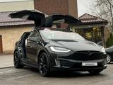 Tesla Model X 2018 года за 36 000 000 тг. в Алматы – фото 2