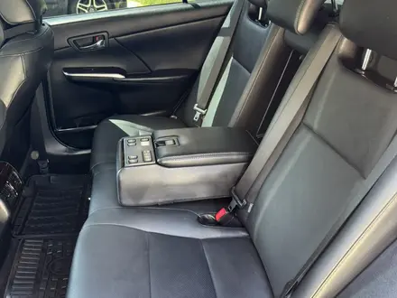Toyota Camry 2017 года за 14 500 000 тг. в Усть-Каменогорск – фото 17