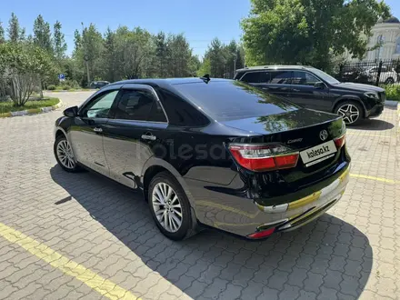 Toyota Camry 2017 года за 14 500 000 тг. в Усть-Каменогорск – фото 6