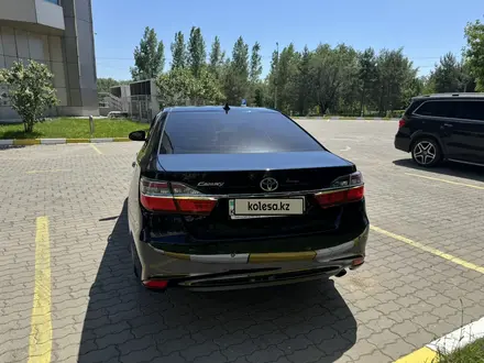 Toyota Camry 2017 года за 14 500 000 тг. в Усть-Каменогорск – фото 7