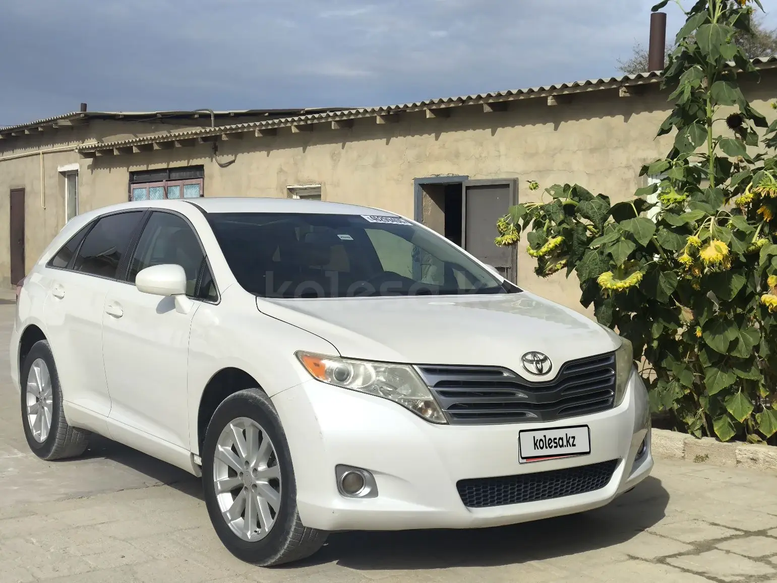 Toyota Venza, 2011