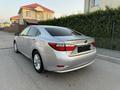 Lexus ES 300h 2013 годаүшін8 800 000 тг. в Алматы – фото 5