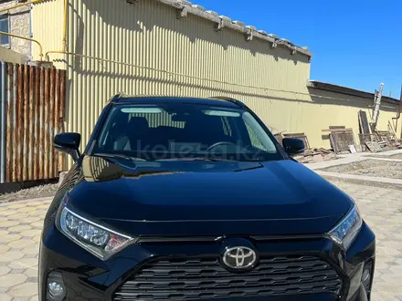 Toyota RAV4 2021 года за 20 000 000 тг. в Атырау – фото 9