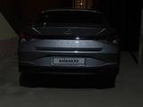Hyundai Elantra 2021 года за 9 300 000 тг. в Шымкент – фото 2