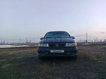 Opel Vectra 1995 года за 670 000 тг. в Актобе