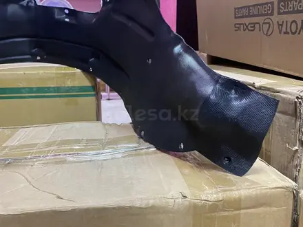 Передний подкрыльник Nissan Maxima A32 за 4 000 тг. в Астана – фото 8