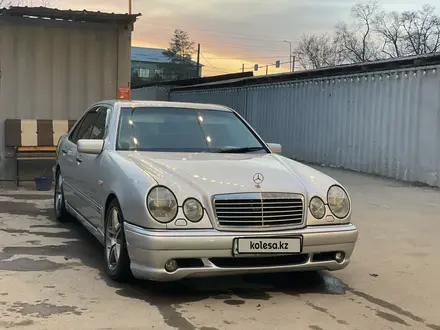 Mercedes-Benz E 320 1998 года за 4 000 000 тг. в Каскелен – фото 3