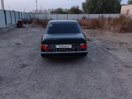 Mercedes-Benz E 260 1991 года за 800 000 тг. в Жетысай