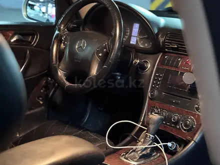 Mercedes-Benz C 230 2005 года за 4 500 000 тг. в Алматы – фото 7
