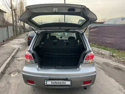 Mitsubishi Outlander 2003 года за 3 599 999 тг. в Алматы – фото 8