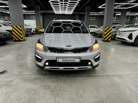 Kia Rio X-Line 2020 года за 6 990 000 тг. в Астана – фото 2