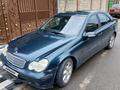 Mercedes-Benz C 200 2003 годаүшін1 900 000 тг. в Тараз