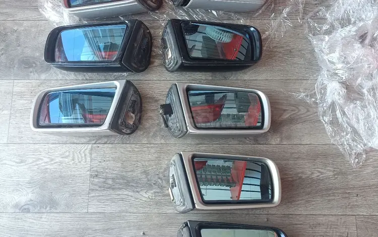 Правое зеркало на mercedes 202-210 кузов за 25 000 тг. в Караганда