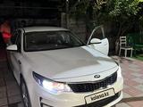Kia K5 2017 года за 7 600 000 тг. в Алматы – фото 4