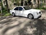 Mercedes-Benz E 320 2001 года за 3 700 000 тг. в Алматы