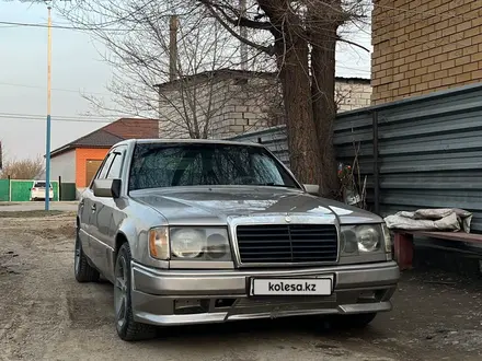 Mercedes-Benz E 280 1992 года за 1 600 000 тг. в Аягоз
