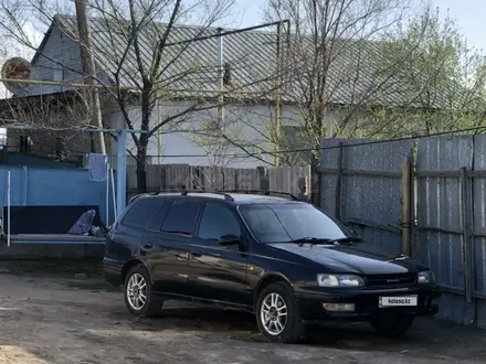 Toyota Caldina 1996 года за 1 600 000 тг. в Алматы