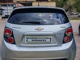 Chevrolet Aveo 2013 года за 3 350 000 тг. в Приозерск – фото 5