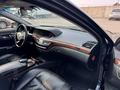 Mercedes-Benz S 550 2006 года за 6 500 000 тг. в Алматы – фото 13