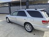 Toyota Mark II Qualis 1999 года за 4 100 000 тг. в Жаркент – фото 2