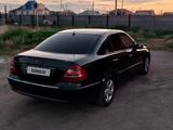Mercedes-Benz E 320 2005 года за 4 900 000 тг. в Астана – фото 2