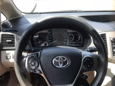 Toyota Venza 2014 года за 10 000 000 тг. в Астана – фото 2