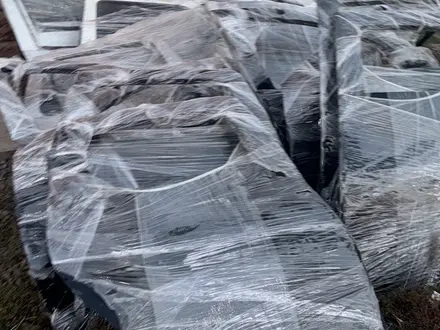 Двери на Дастера за 140 000 тг. в Астана