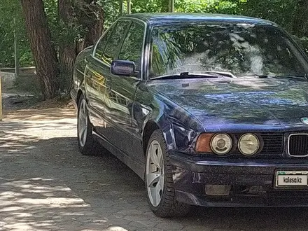 BMW 520 1994 годаүшін2 500 000 тг. в Темиртау