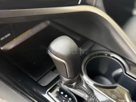 Toyota Camry 2018 года за 12 200 000 тг. в Кокшетау – фото 16