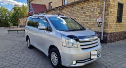 Toyota Noah 2009 года за 4 500 000 тг. в Астана