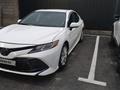 Toyota Camry 2018 года за 11 400 000 тг. в Шымкент