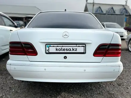 Mercedes-Benz E 320 2000 годаүшін3 300 000 тг. в Алматы – фото 4