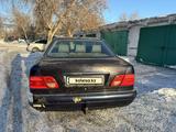 Mercedes-Benz E 240 1998 годаfor1 800 000 тг. в Караганда – фото 4