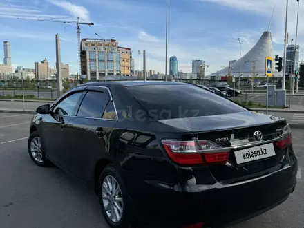 Toyota Camry 2015 года за 10 300 000 тг. в Астана – фото 4