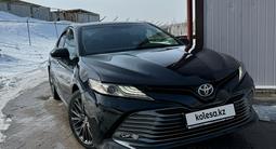 Toyota Camry 2019 годаүшін15 300 000 тг. в Караганда