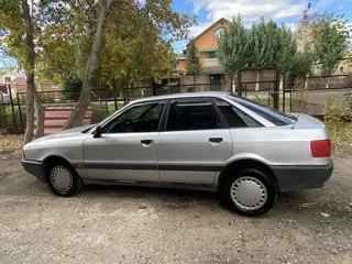Audi 80