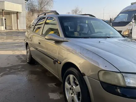 Opel Vectra 1997 года за 1 300 000 тг. в Алматы – фото 3