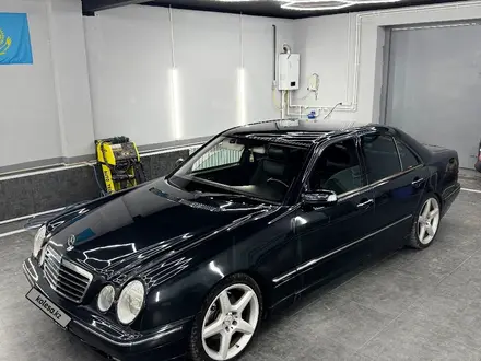 Mercedes-Benz E 55 AMG 2001 года за 6 400 000 тг. в Шымкент