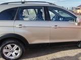 Chevrolet Captiva 2008 года за 4 400 000 тг. в Усть-Каменогорск – фото 2