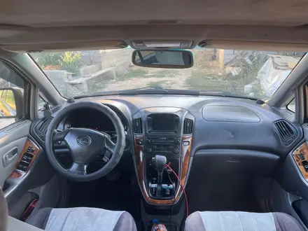 Lexus RX 300 1999 года за 4 000 000 тг. в Талдыкорган – фото 18